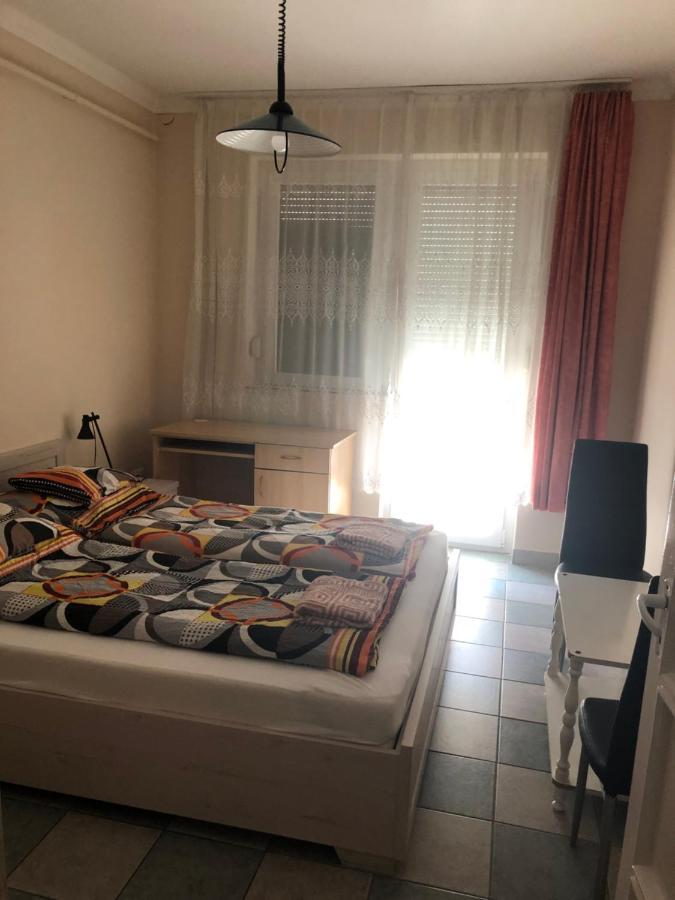 Tulipán Vendégház Hajduszoboszlo Exterior foto