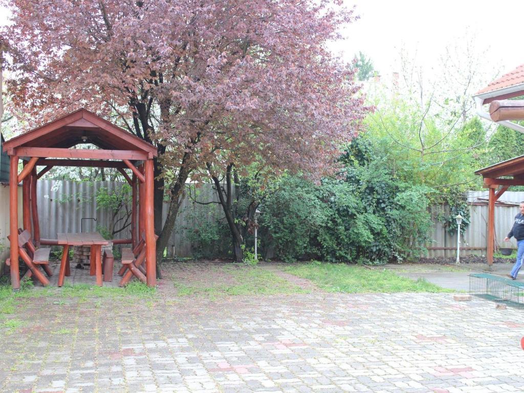 Tulipán Vendégház Hajduszoboszlo Exterior foto