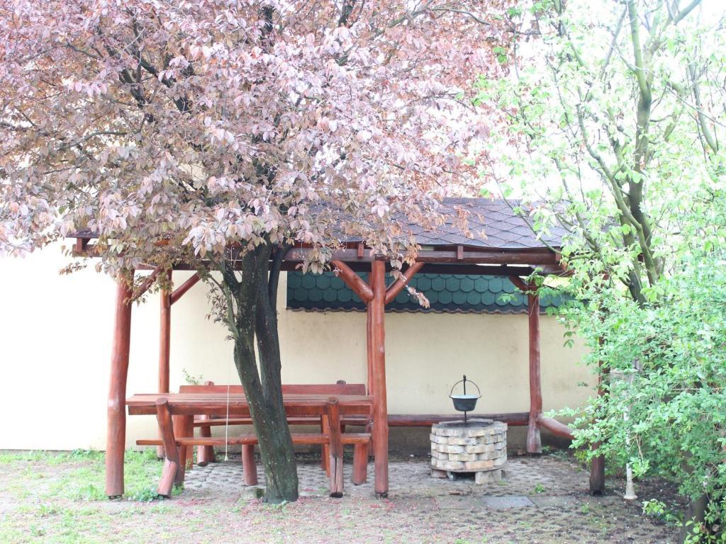 Tulipán Vendégház Hajduszoboszlo Exterior foto